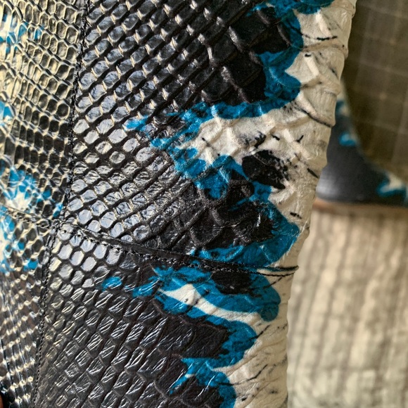 Gianni Bini Kellbie Snakeskin Leather Tall Boots High Heel Knee Boots Like New - Picture 10 of 14